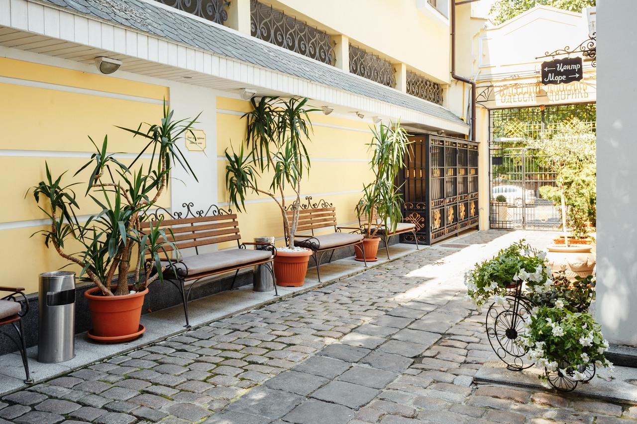 Residence Odesskij Dvorik โอเดสซา ภายนอก รูปภาพ