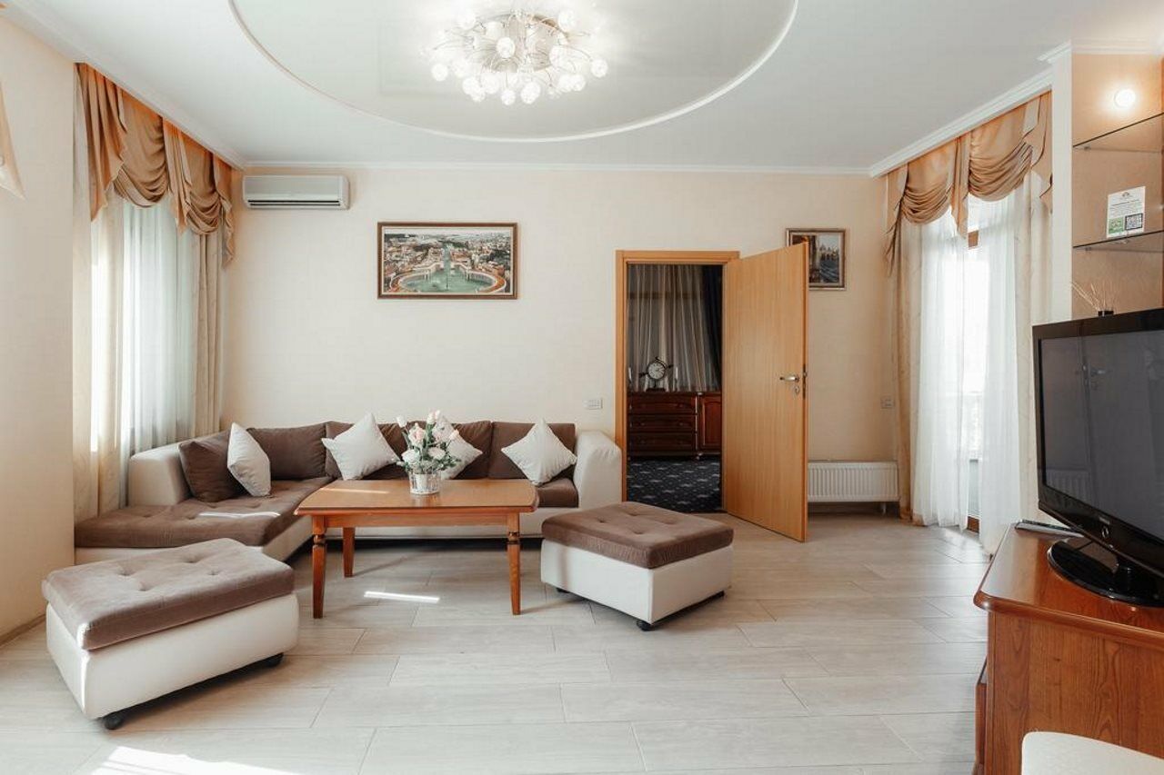 Residence Odesskij Dvorik โอเดสซา ภายนอก รูปภาพ