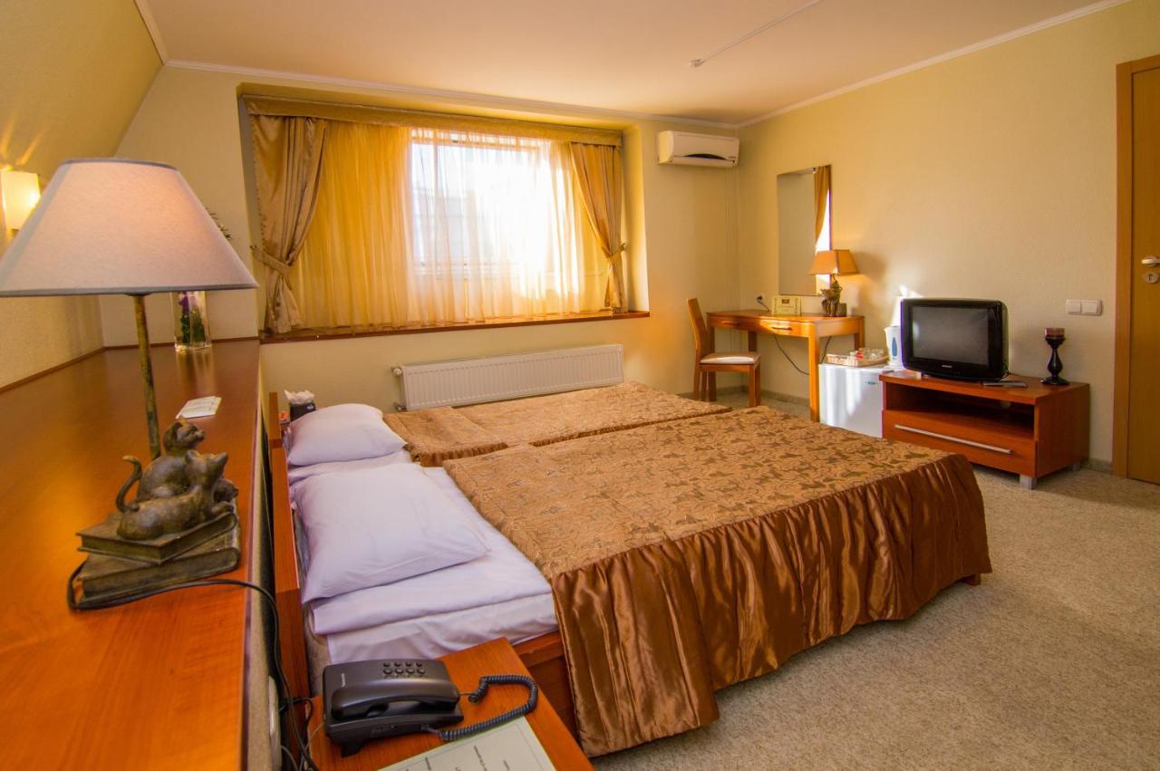 Residence Odesskij Dvorik โอเดสซา ภายนอก รูปภาพ